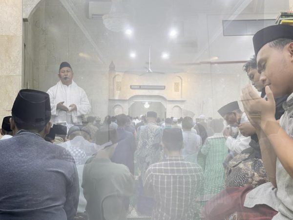 Malam 1 Ramadhan Disambut Penuh Khidmat dan Kebahagiaan di Masjid Baiturrochman